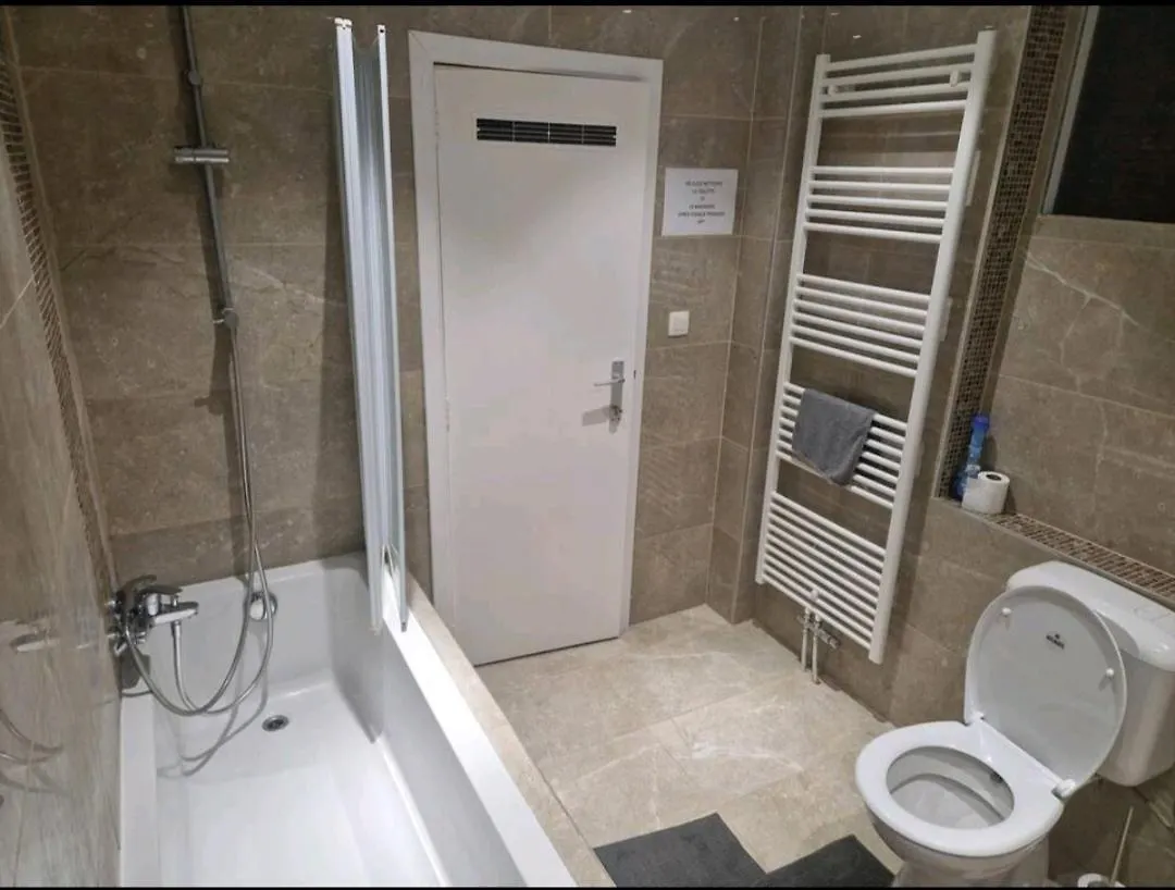 Bright And Cozy Room Close To Airport Moyen Kampenhout 0*,
